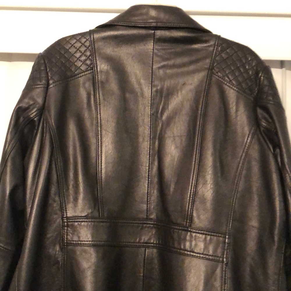 Leather jacket - Picture 5 of 5